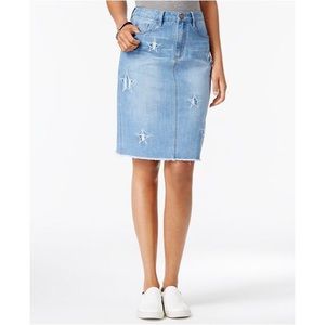 BUFFALO | David Bitton Ivy Star Patch Denim Pencil